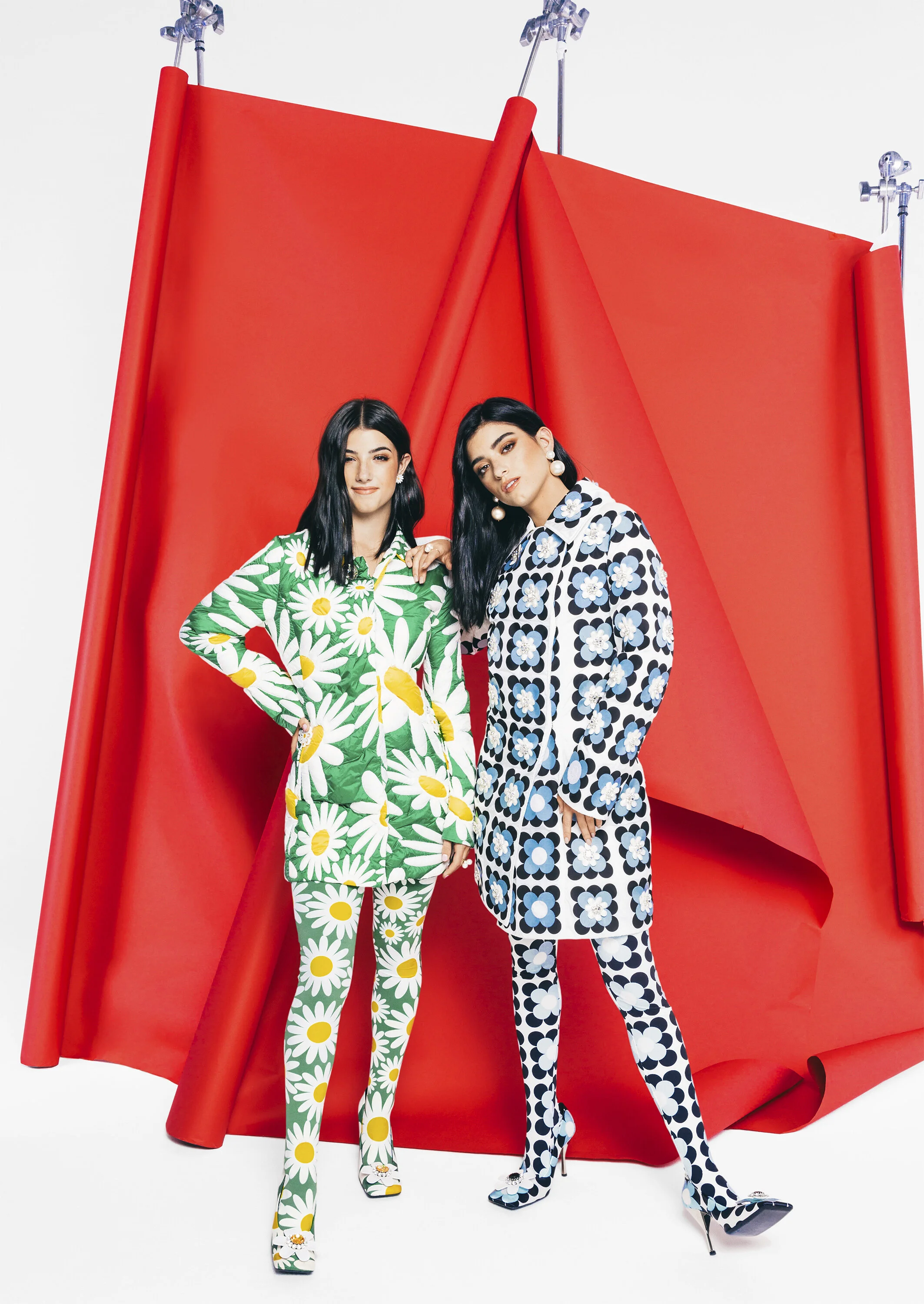 COS100120FEAFashion_001 copy.jpg
