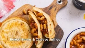 Justine Schofield La Banderita TV