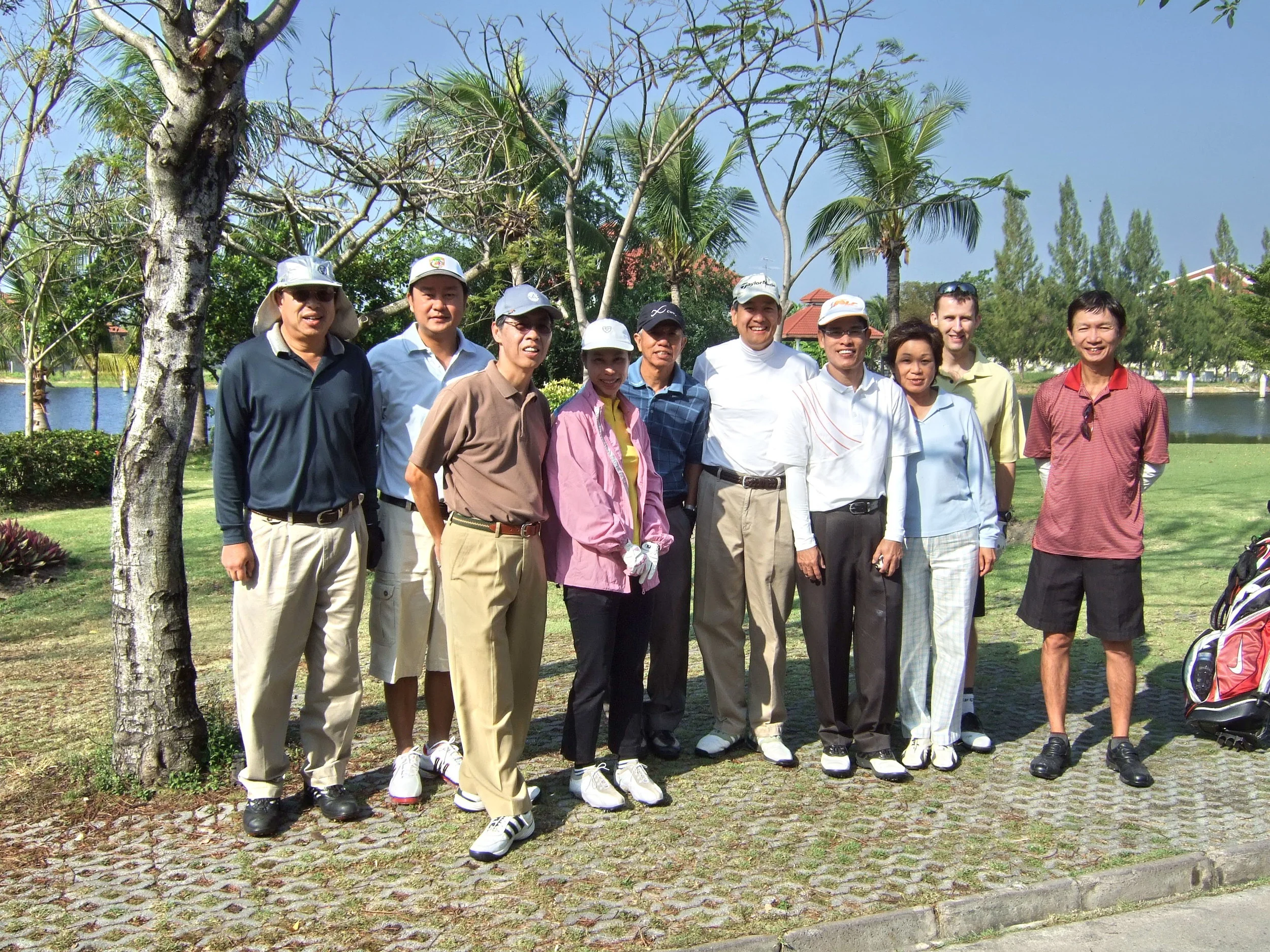 090110_27GolfMeet_Hole10.jpg