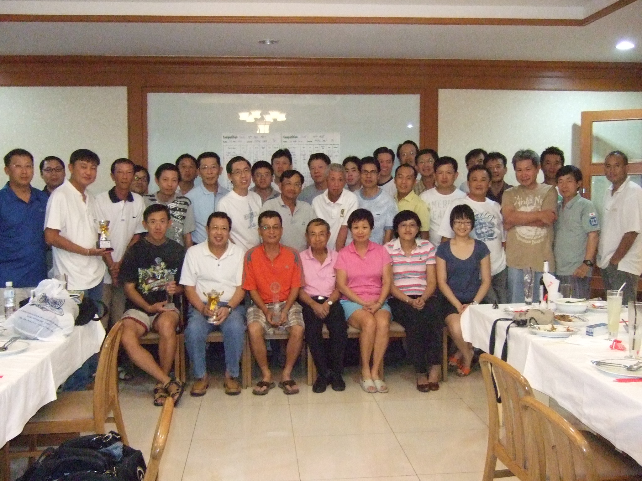 100328_33MeetRoyal.JPG