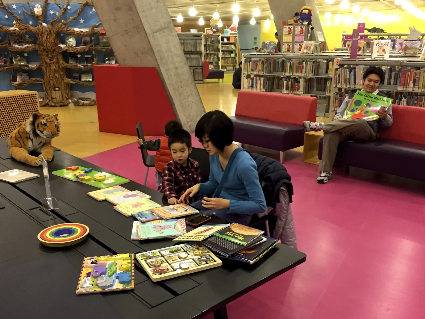 Seattle Central Public Library Table Space.jpg