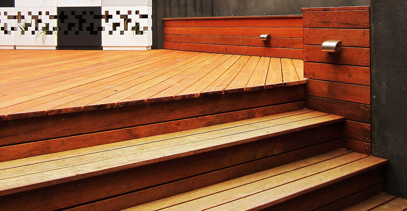 LandscapeLifestyleDeckSteps.jpg