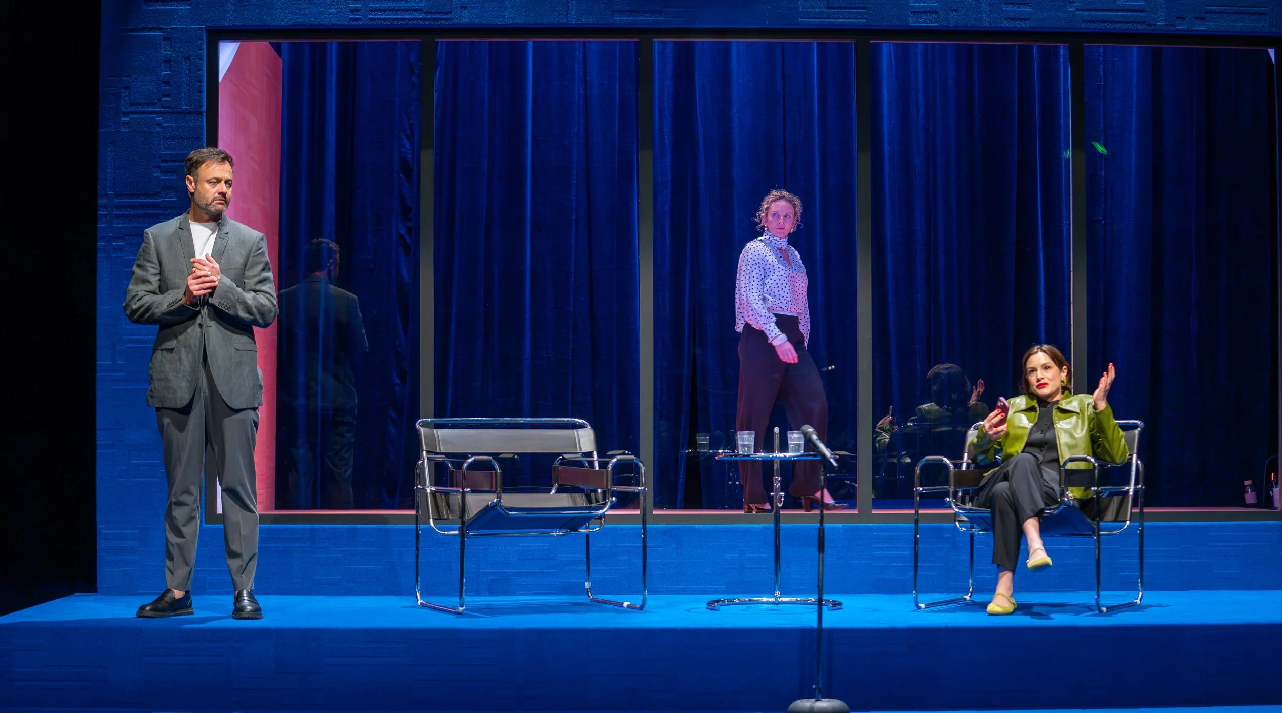COMMENTARY_PRODUCTION_STILLS_by_MATT_BYRNE-00150.jpg
