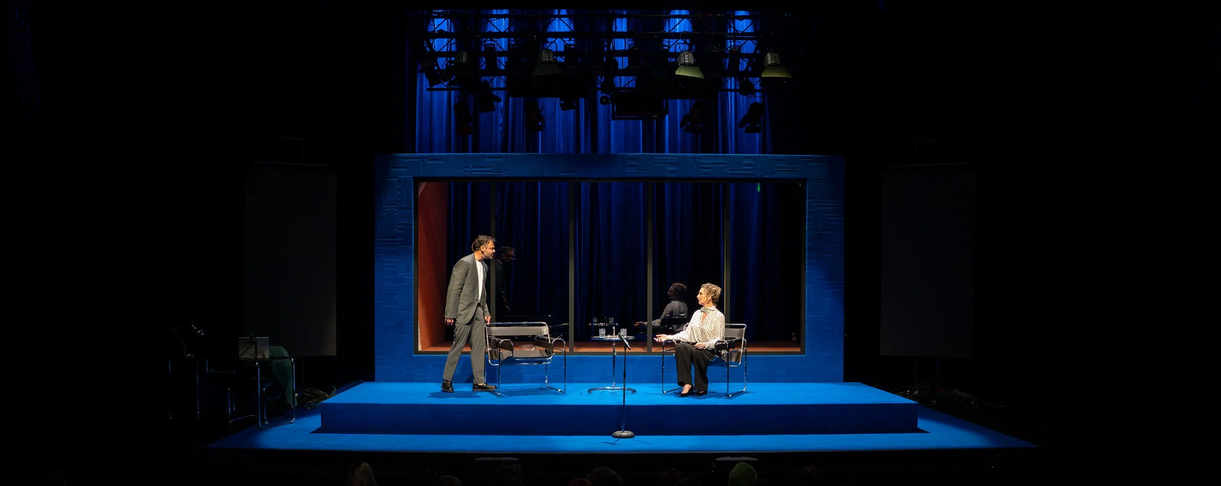 COMMENTARY_PRODUCTION_STILLS_by_MATT_BYRNE-05603.jpg