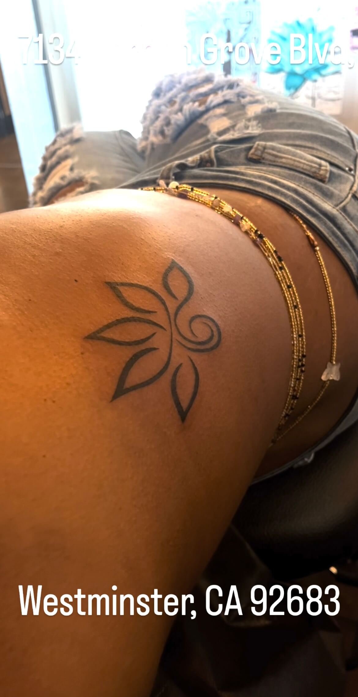 carlos-oc-tattoo-artist-2025-13.jpg