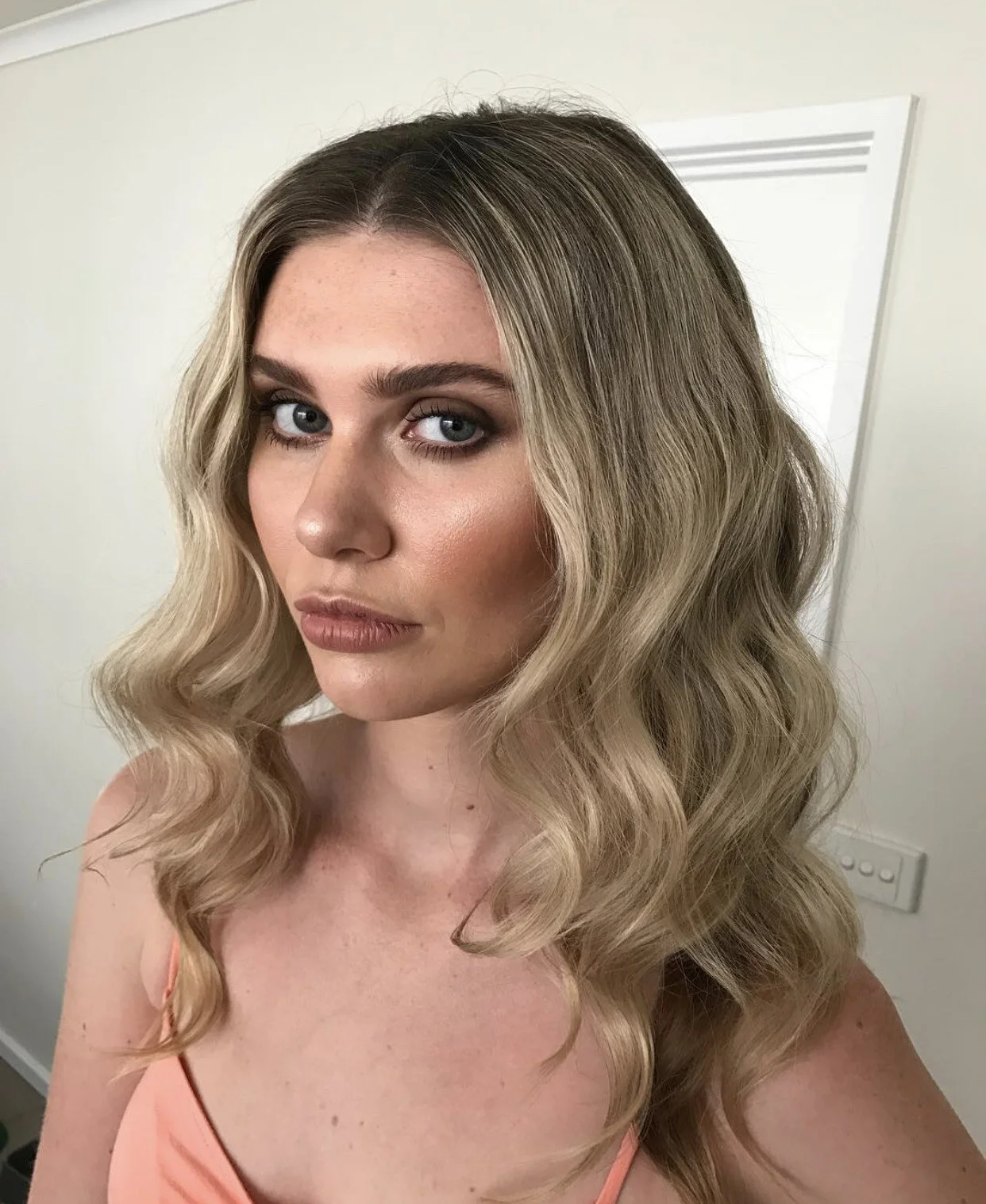 Smokey Eye and Glowing Skin 
