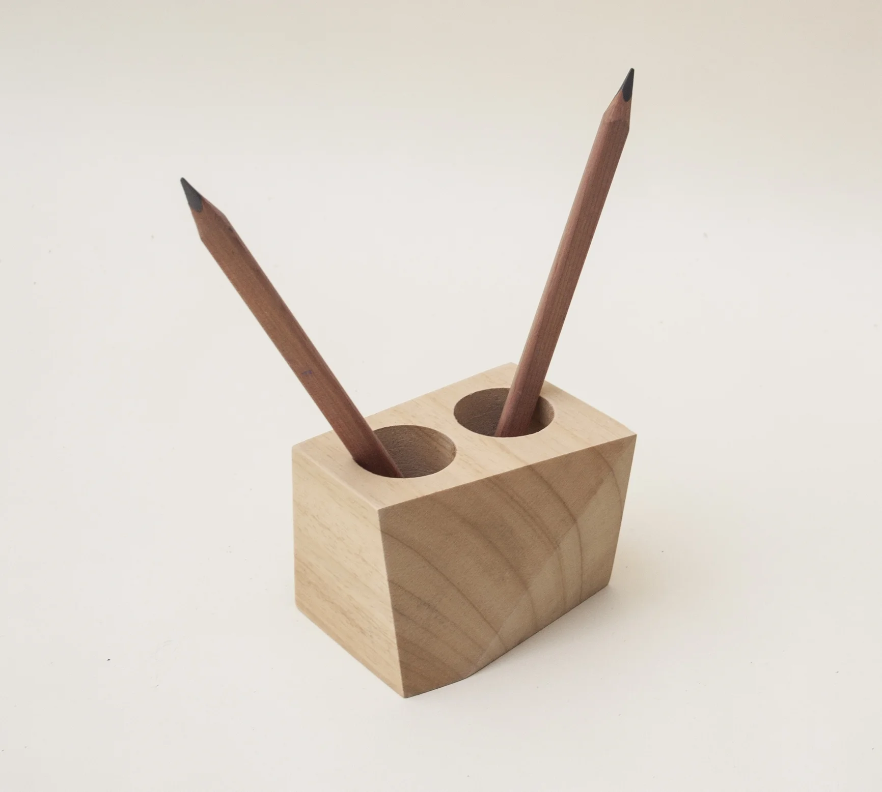 5_Pencil_Holder_octagon_design_cube_planner.jpg