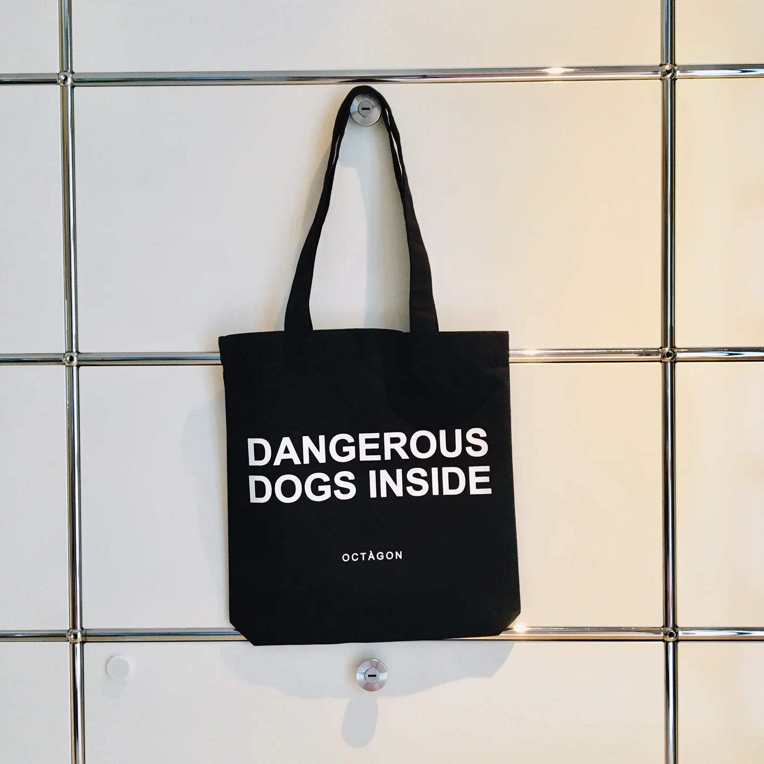 OCTAGON NOTE BAG DANGEROUS 2.jpg