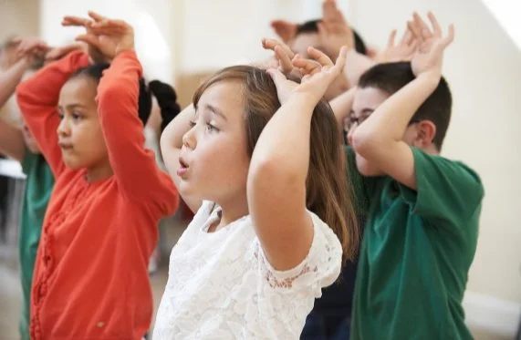 Shake, Rattle, Sing 