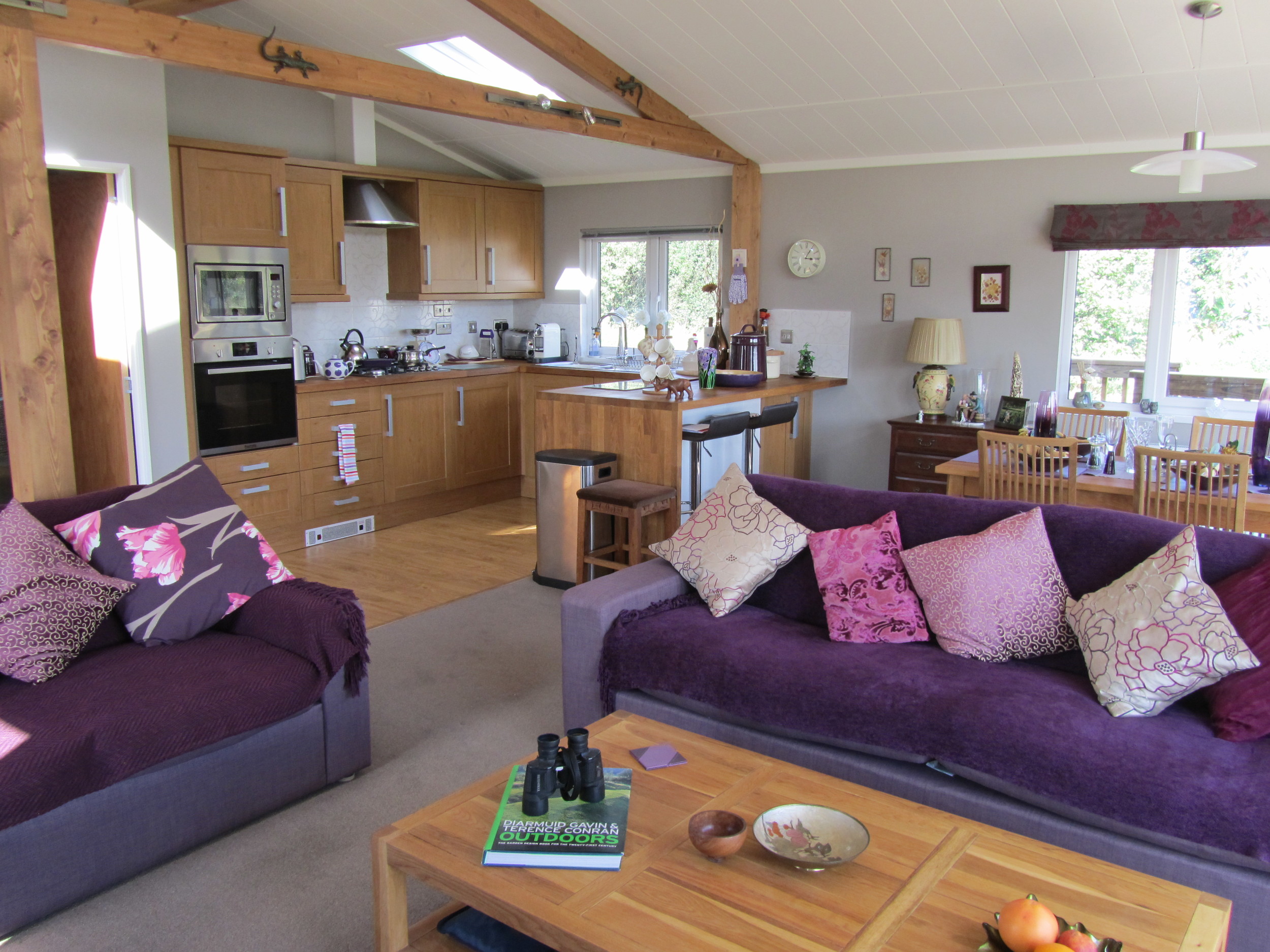 Showlodge Interior