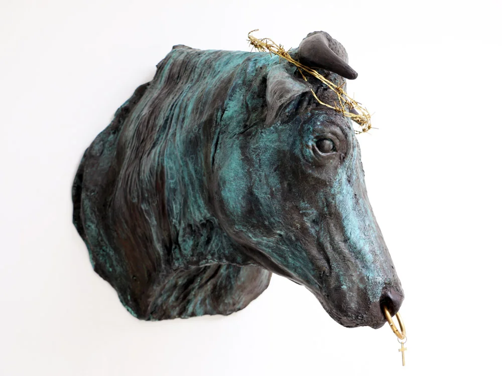 Holy cow head 2018 Bronze head and messing accessories. Real size cow head © Tom Herck