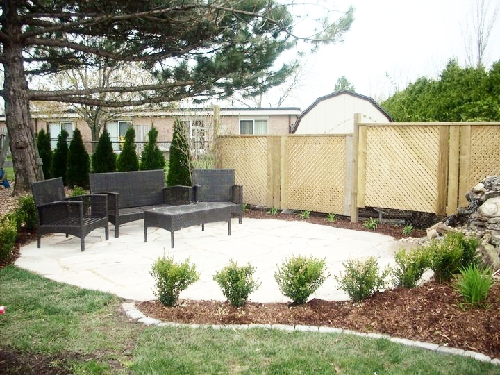 london-ontario-best-landscaper-backyard-patio-03.jpg