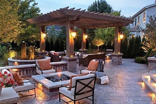 london-ontario-best-landscaper-backyard-patio-06.jpg