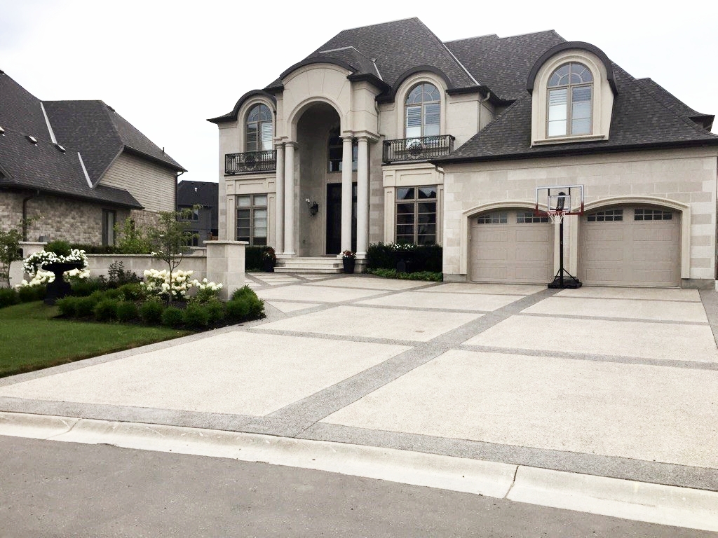 london-ontario-driveway-stone-work-landscaper-paving-01.jpg