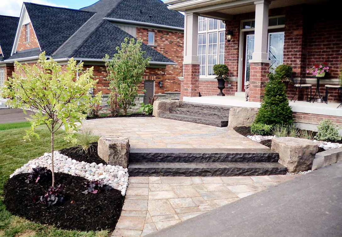 london-ontario-driveway-stone-work-landscaper-paving-04.jpg