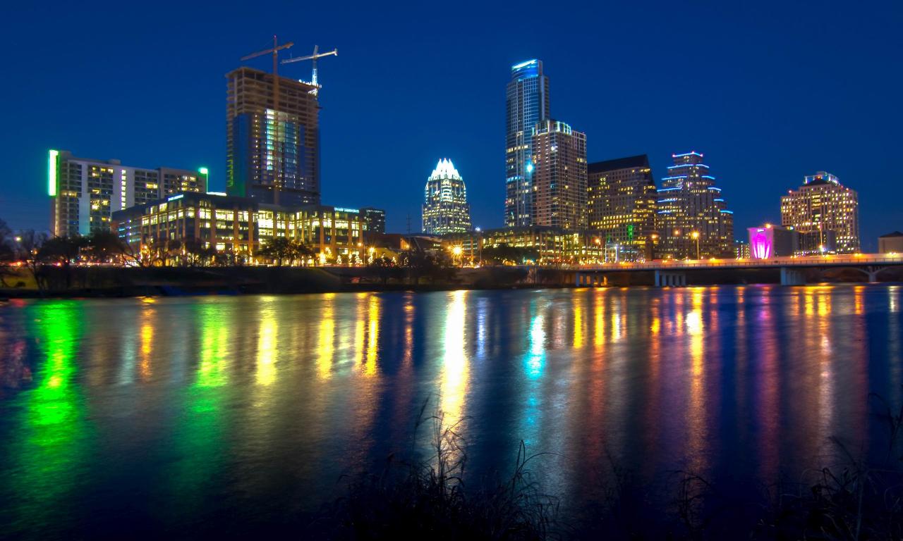 austin skyline at night b.jpg