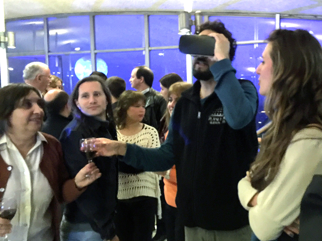 LLevamos algo de VR y todos pudieron disfrutarlo un rato.