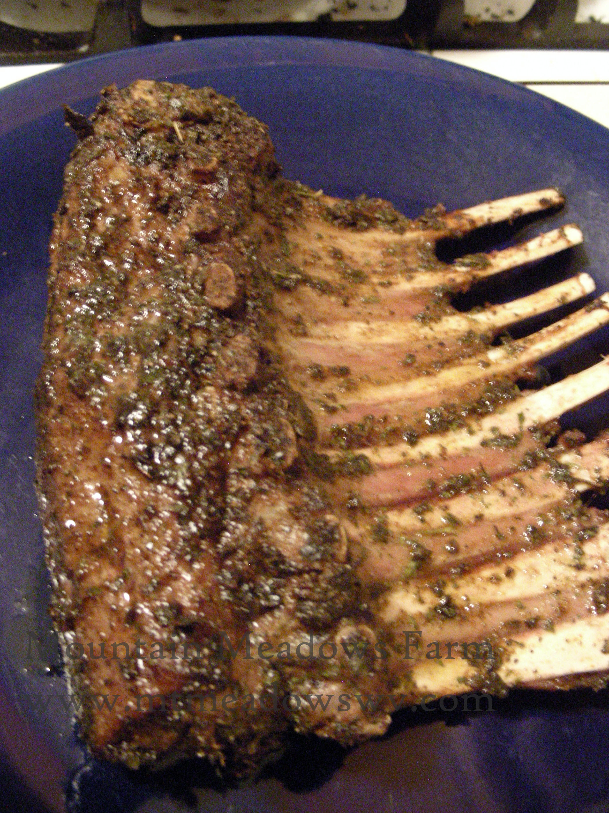Let rack rest for 5 - 10 minutes before serving.