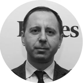 Дмитро Чернобай Аналітик