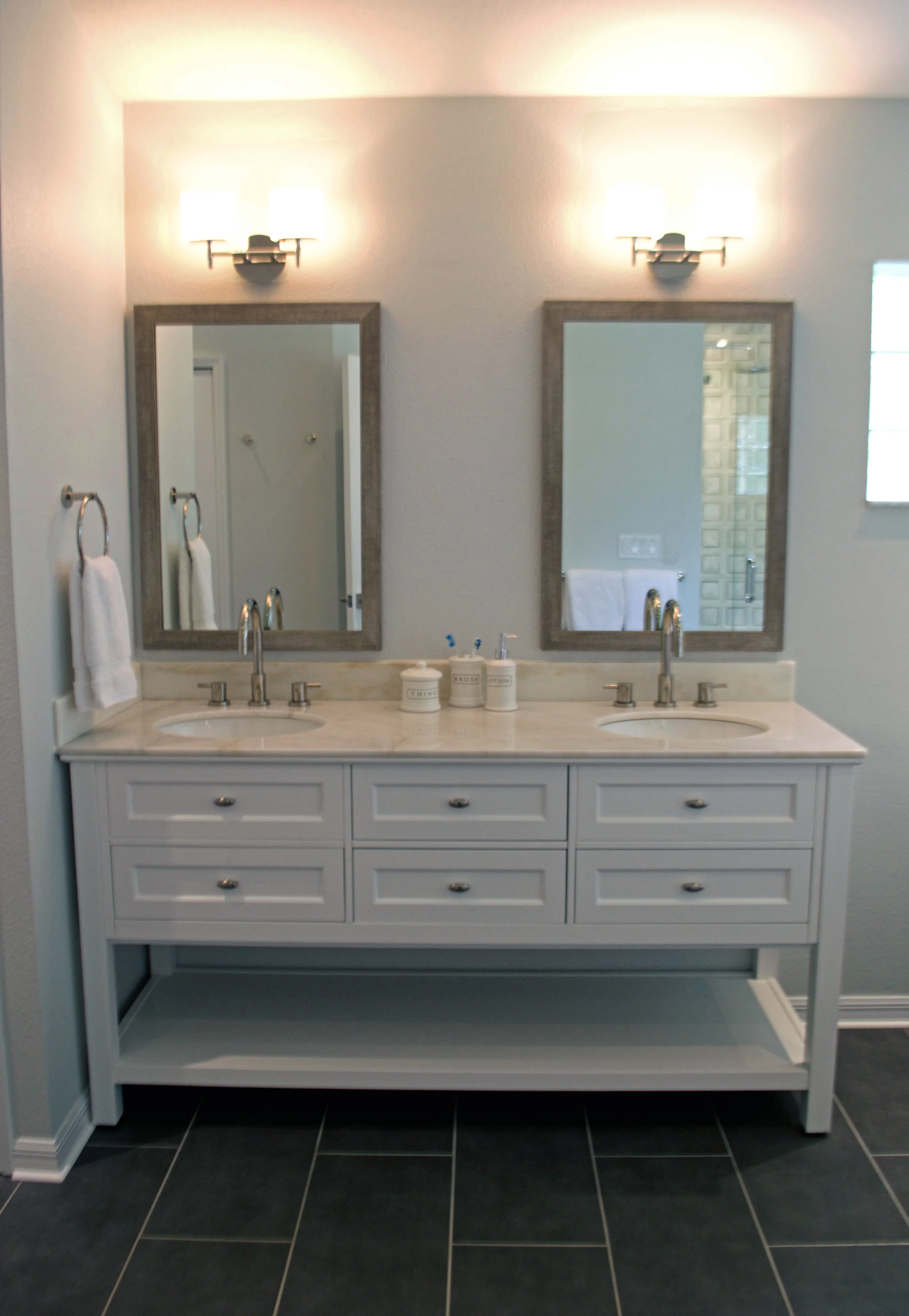 MasterBath1.jpg
