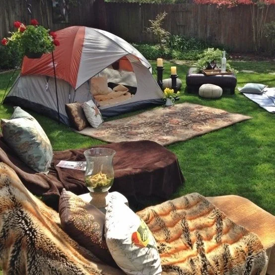 Camping in your backyard room adds a fun element to a normal night. Sleeping under the stars during the warmer months can make for a romantic or exciting way to end summer with a bang. Don't forget to add smores' to your list of activities to try while your camping in your backyard room! Photos found on buzzfeed.com