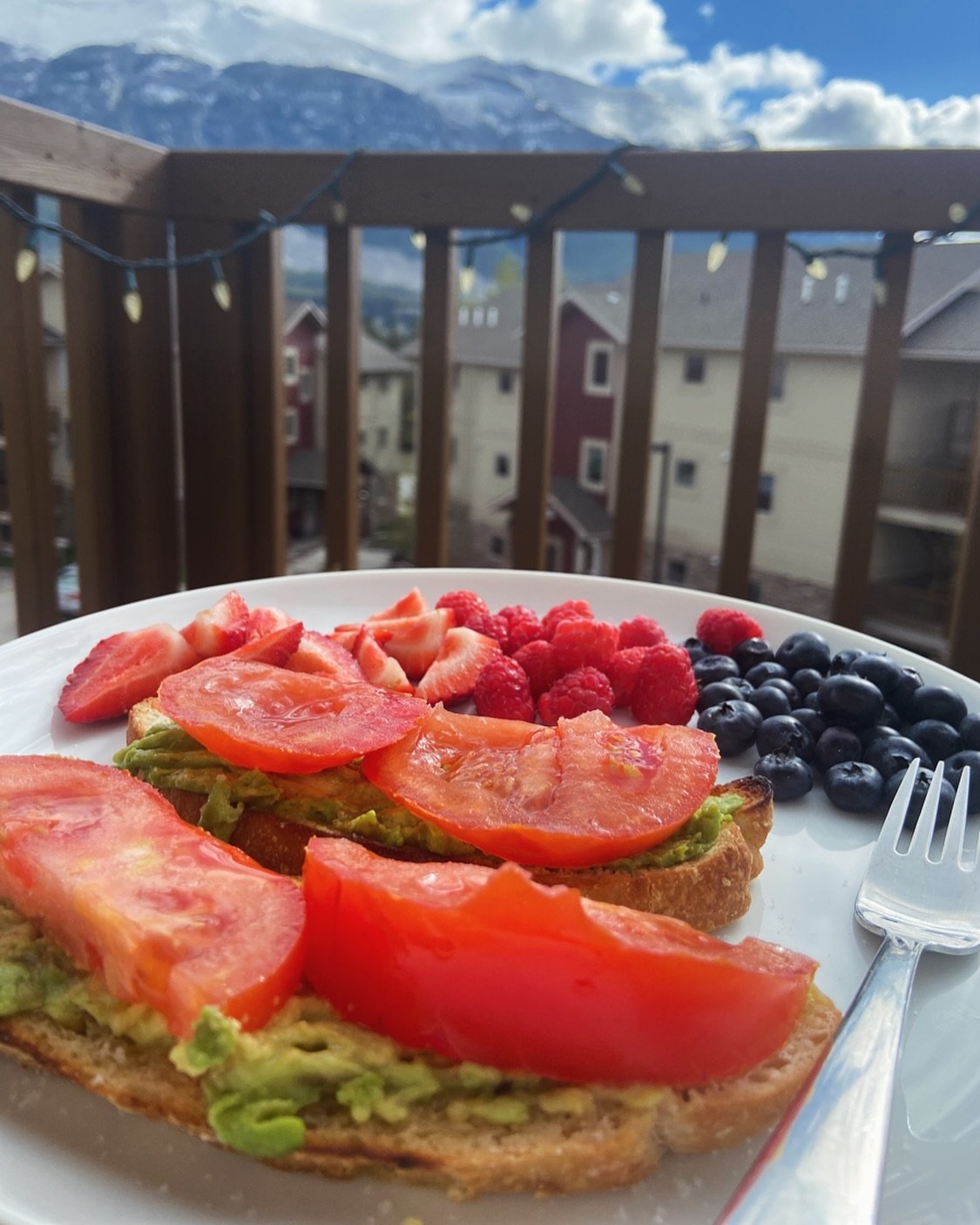 When the day starts with your daughter making you breakfast and the balcony cushions are dry enough to sit on them❤️😍❤️!

Wishing you an incredible long weekend full of love and joy 💕

xo, Dr. Monika 🦋

#motherdaughterlove #mindfulmama #womensuppo