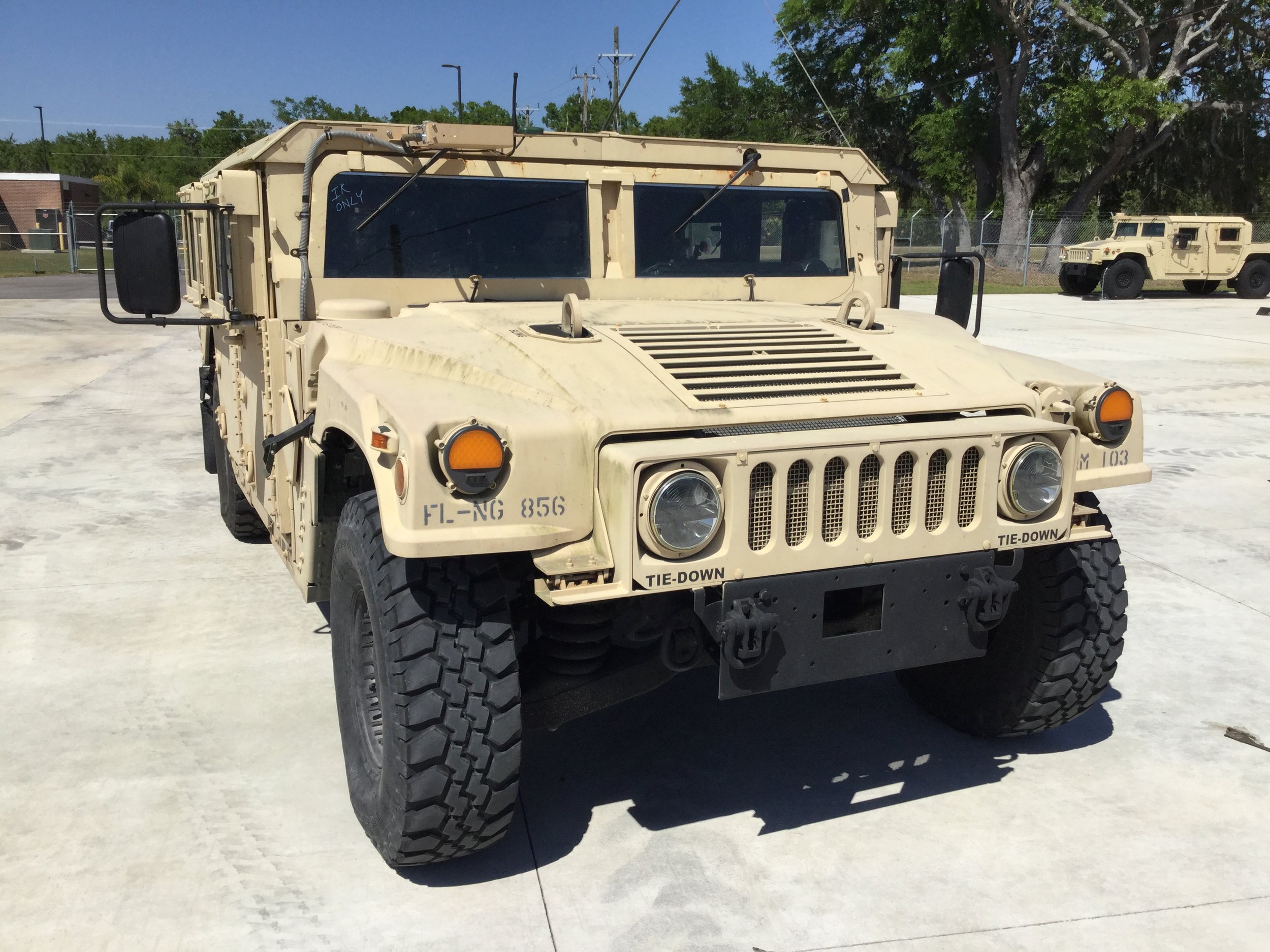 IMG_0320 Humvee.JPG