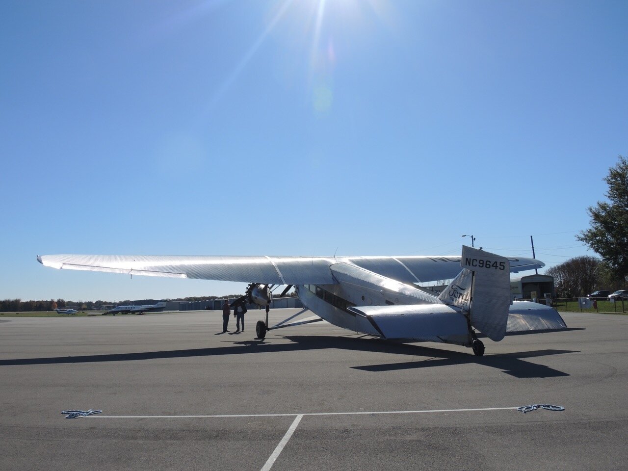 DSCN1295 Trimotor rear.jpg