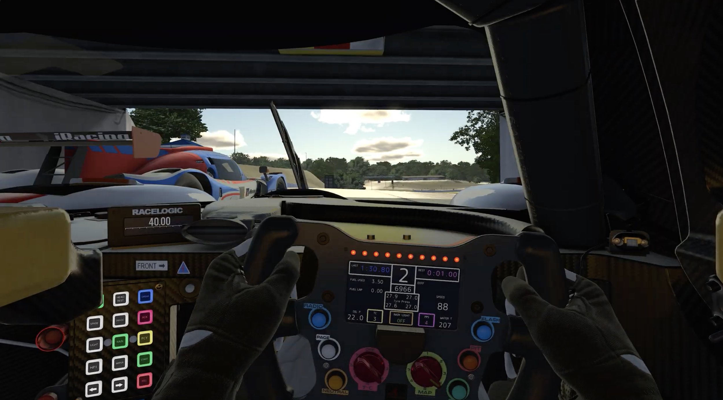 iRacing screenshot steering race.jpg