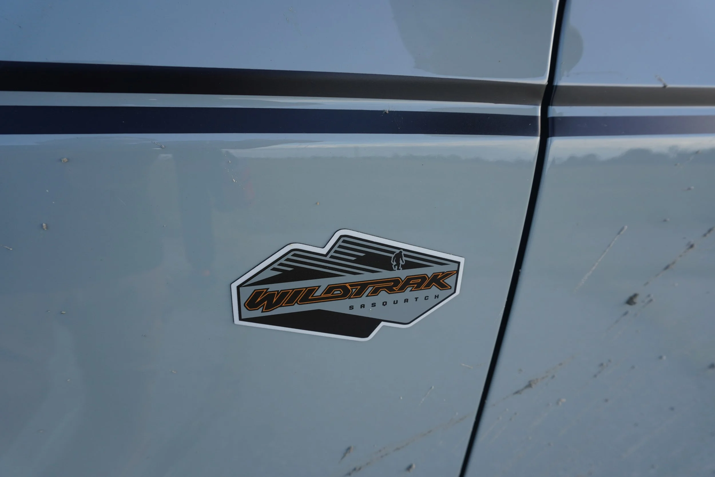 DSC00346 Wiltrak logo.JPG