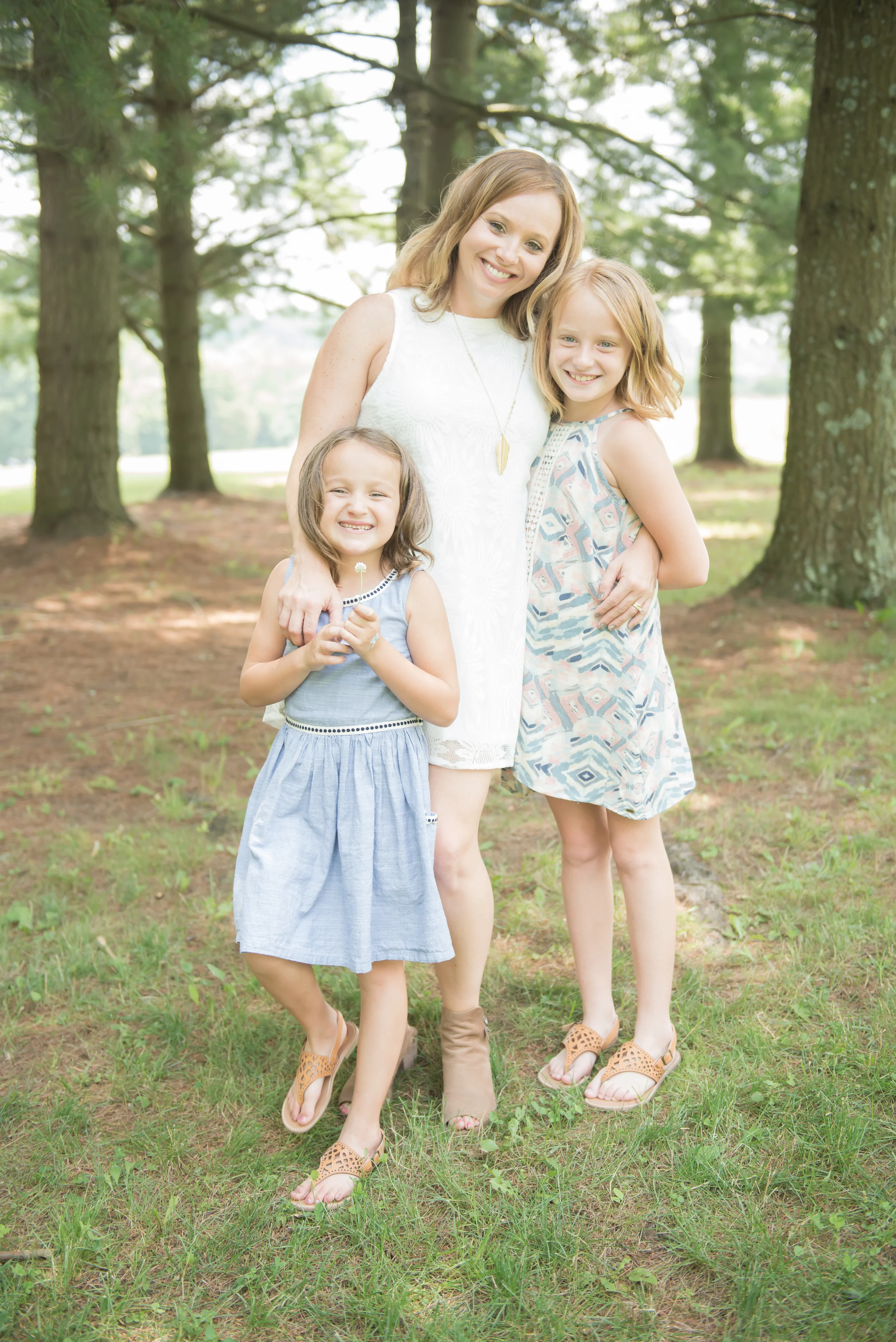 MiniSession_June2016_elizaphotography_(10_of_15).JPG