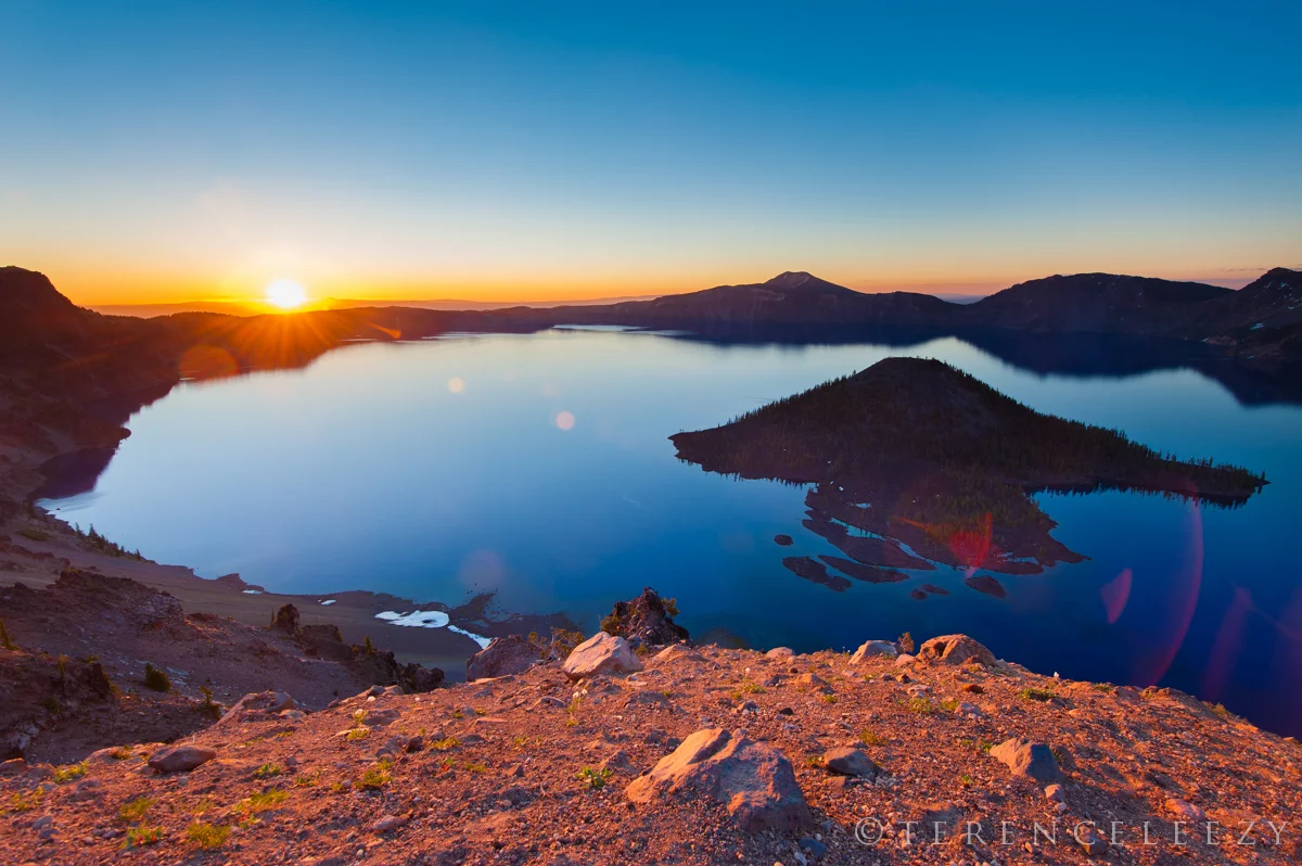 Crater_Lake_TTT9507.jpg