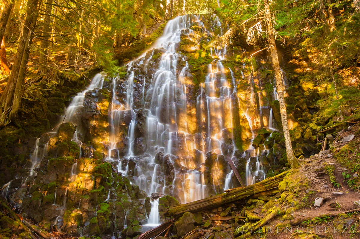 Ramona_Falls_TTT0136.jpg