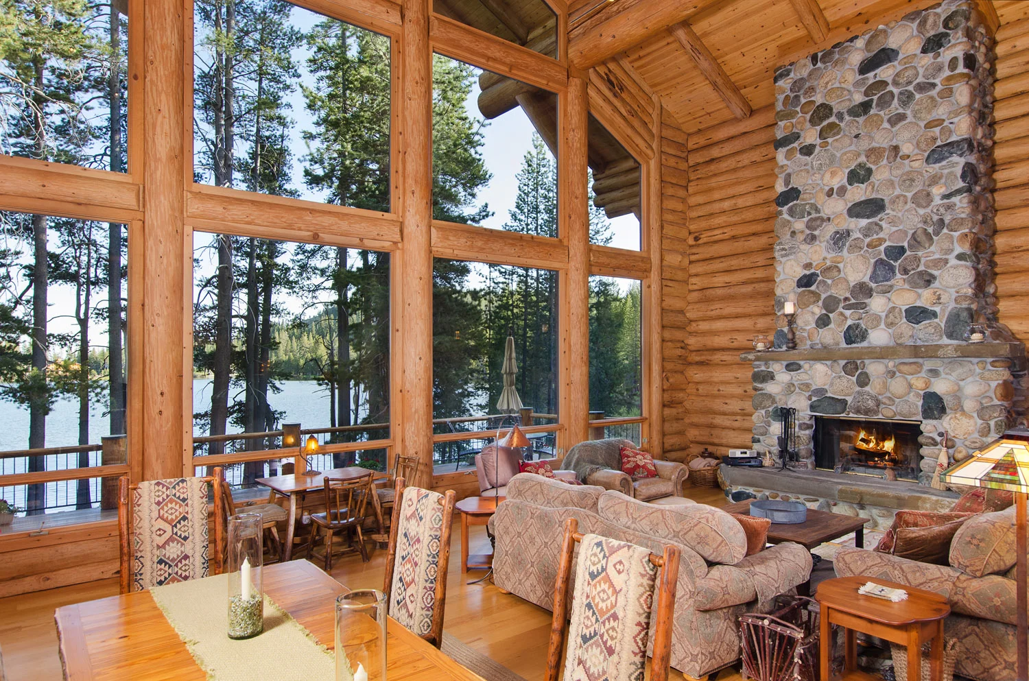 4254 Lake Dr Hi Res-8.jpg