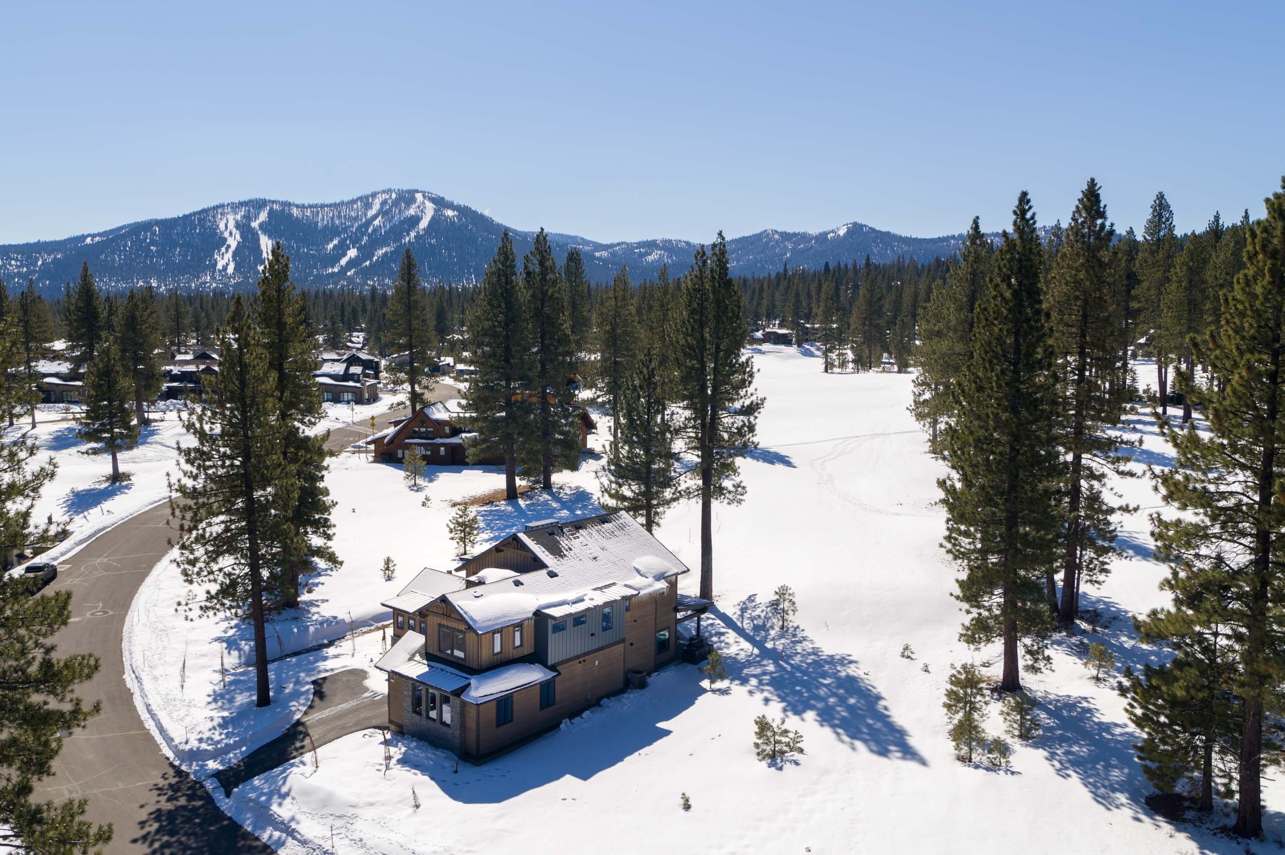 09_Tahoe Real Estate Photography aerial portfolio.jpg