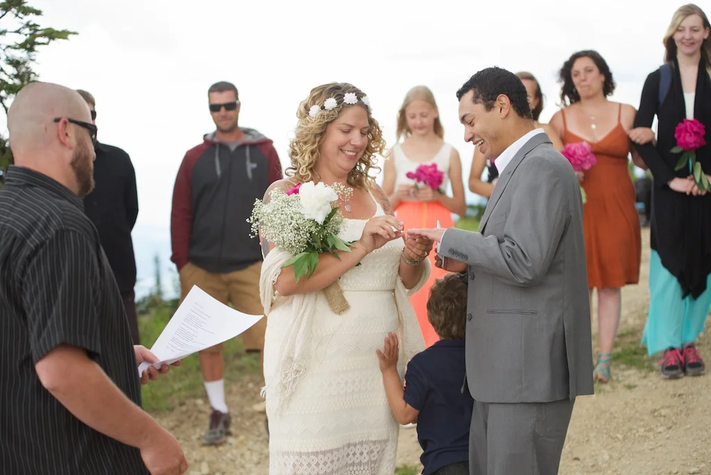 lindseyjanewed040.jpg