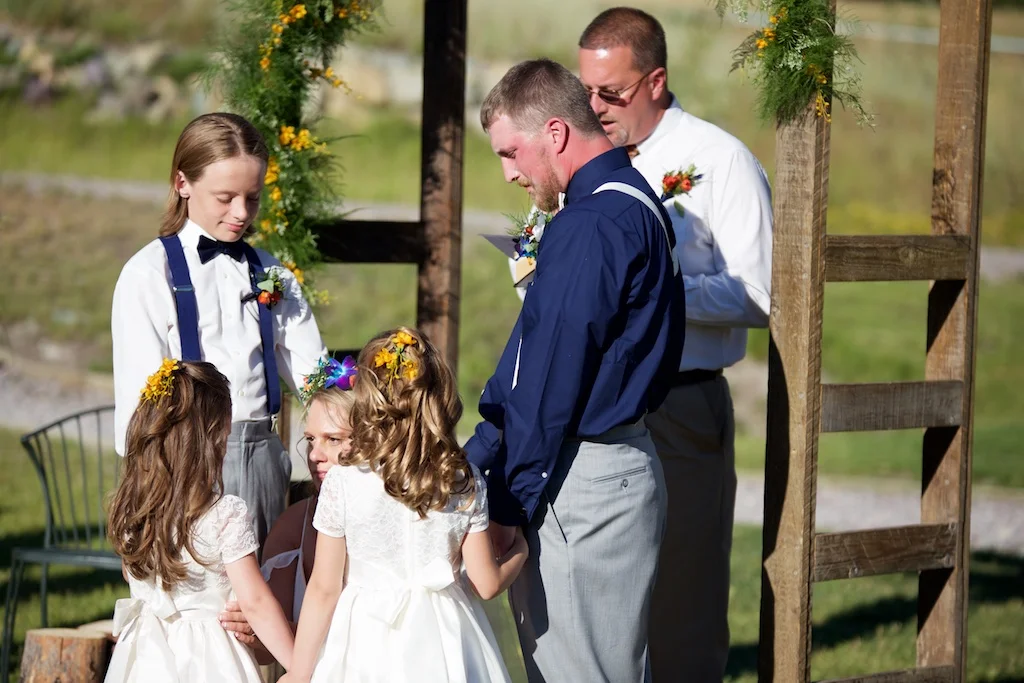 lindseyjanewed047.jpg