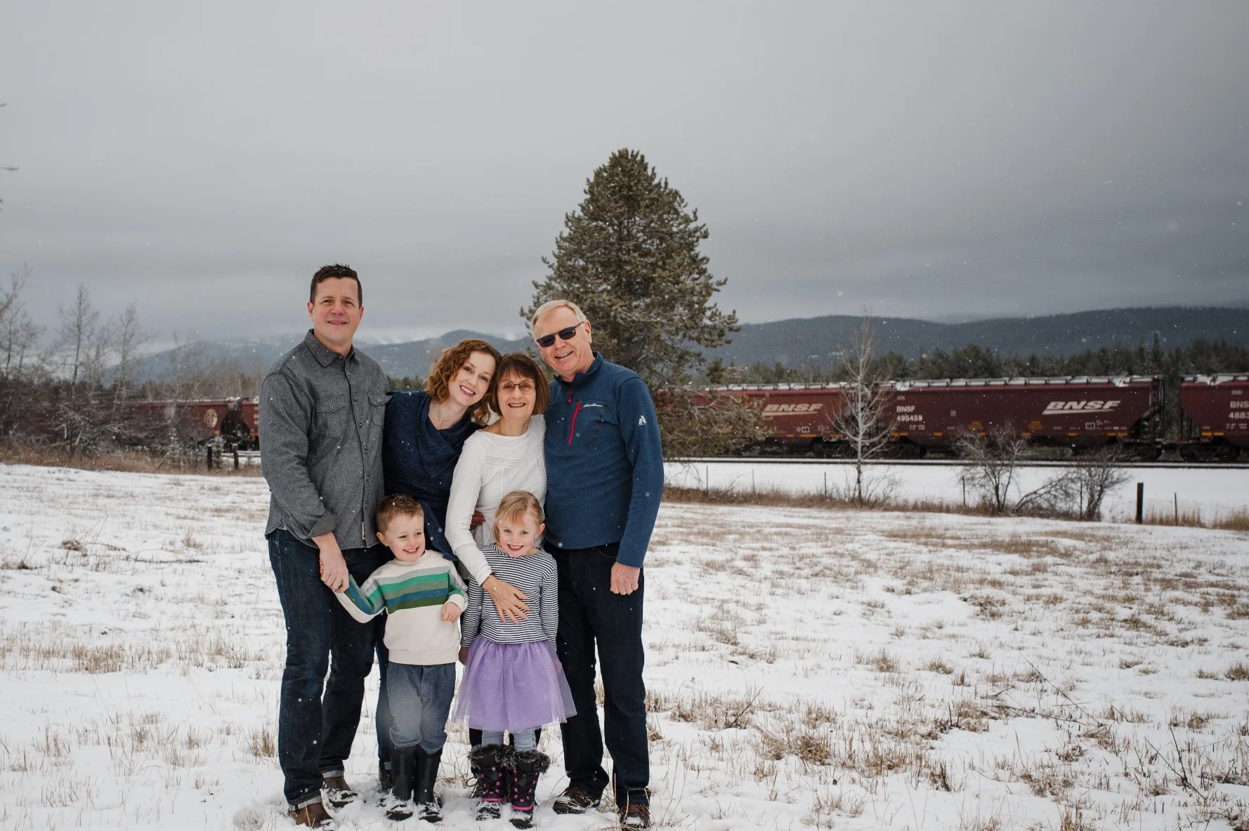 lindseyjanephotography_family007.jpg