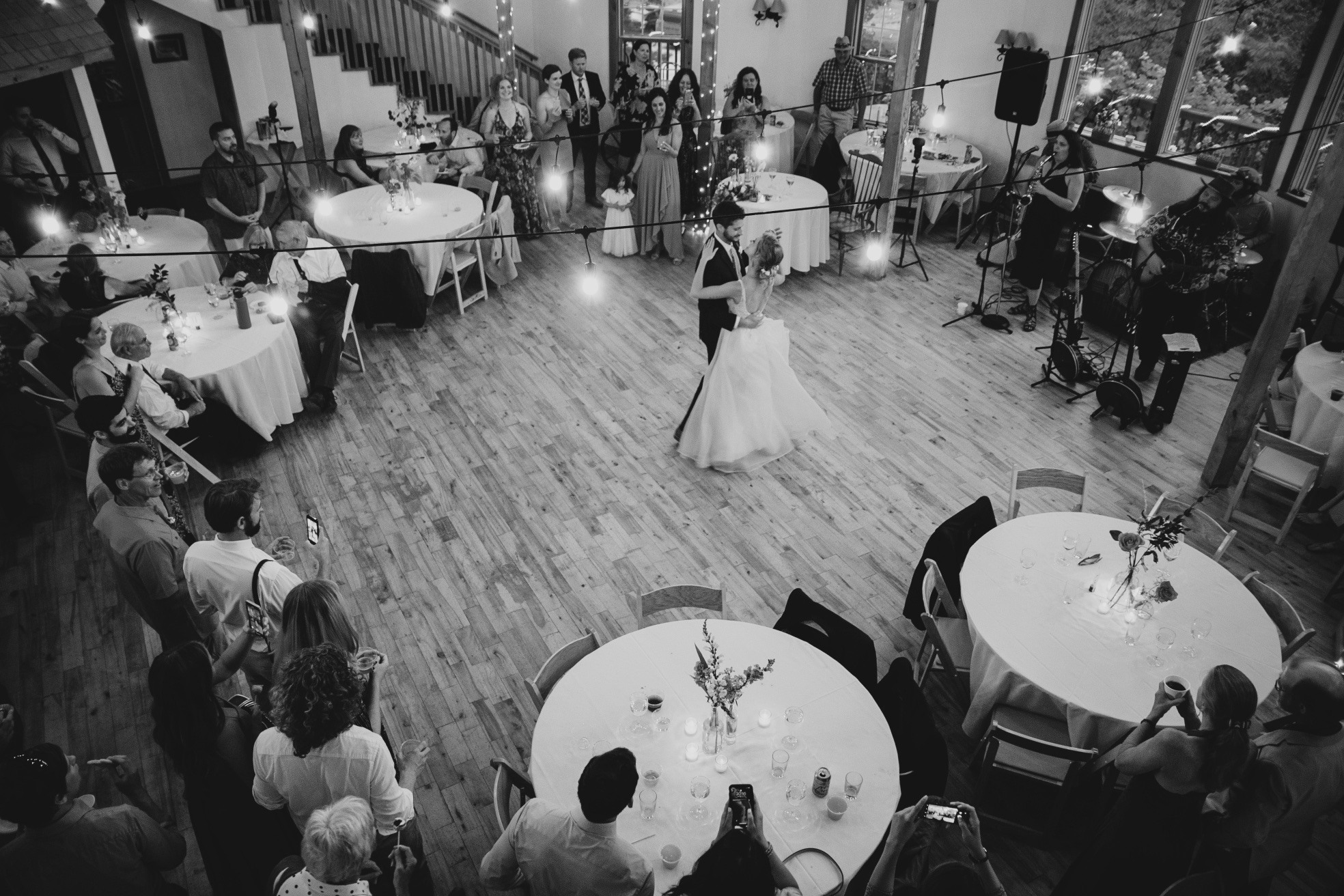 lindseyjanephoto_wedding0132.jpg