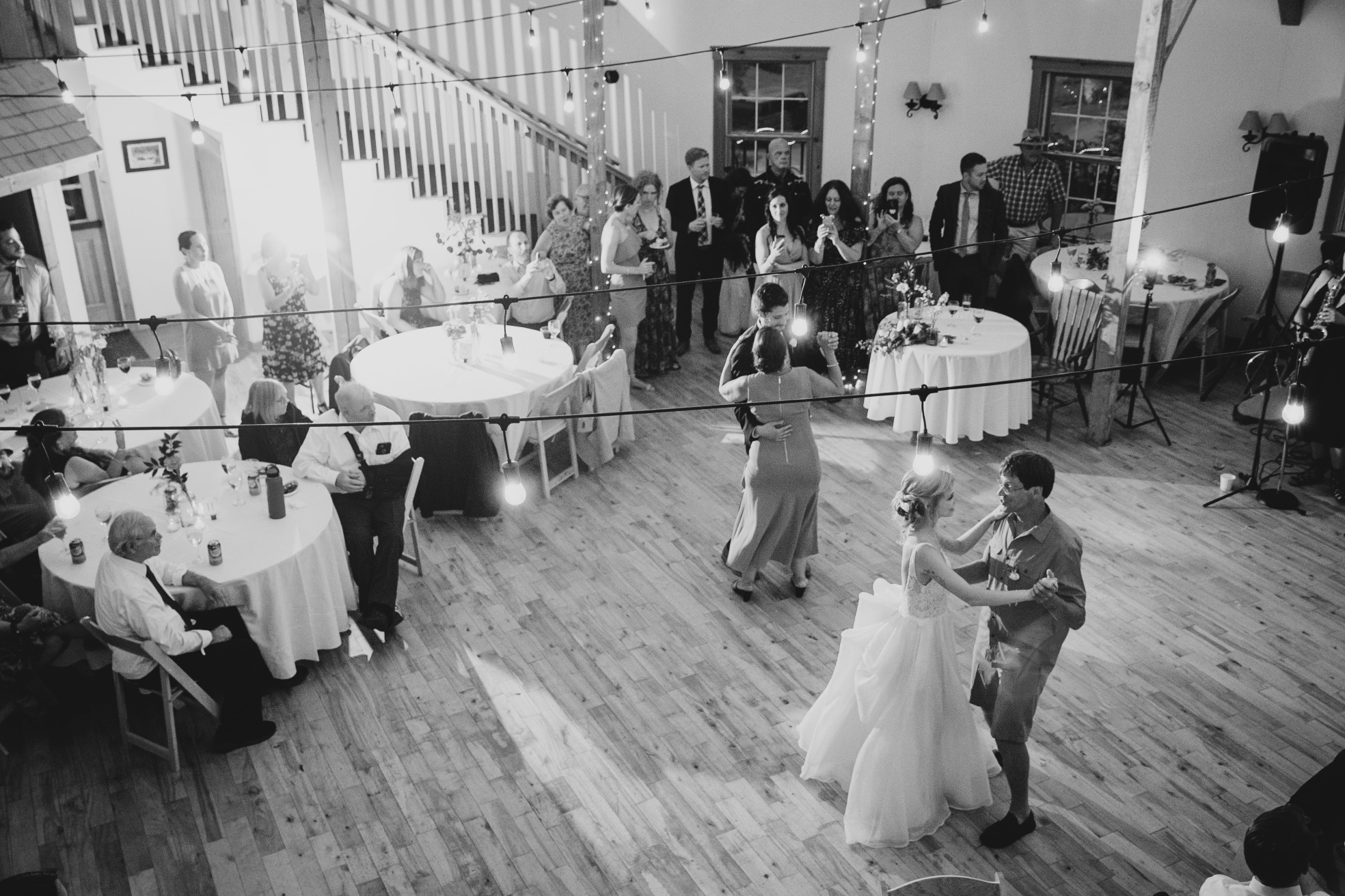 lindseyjanephoto_wedding0137.jpg