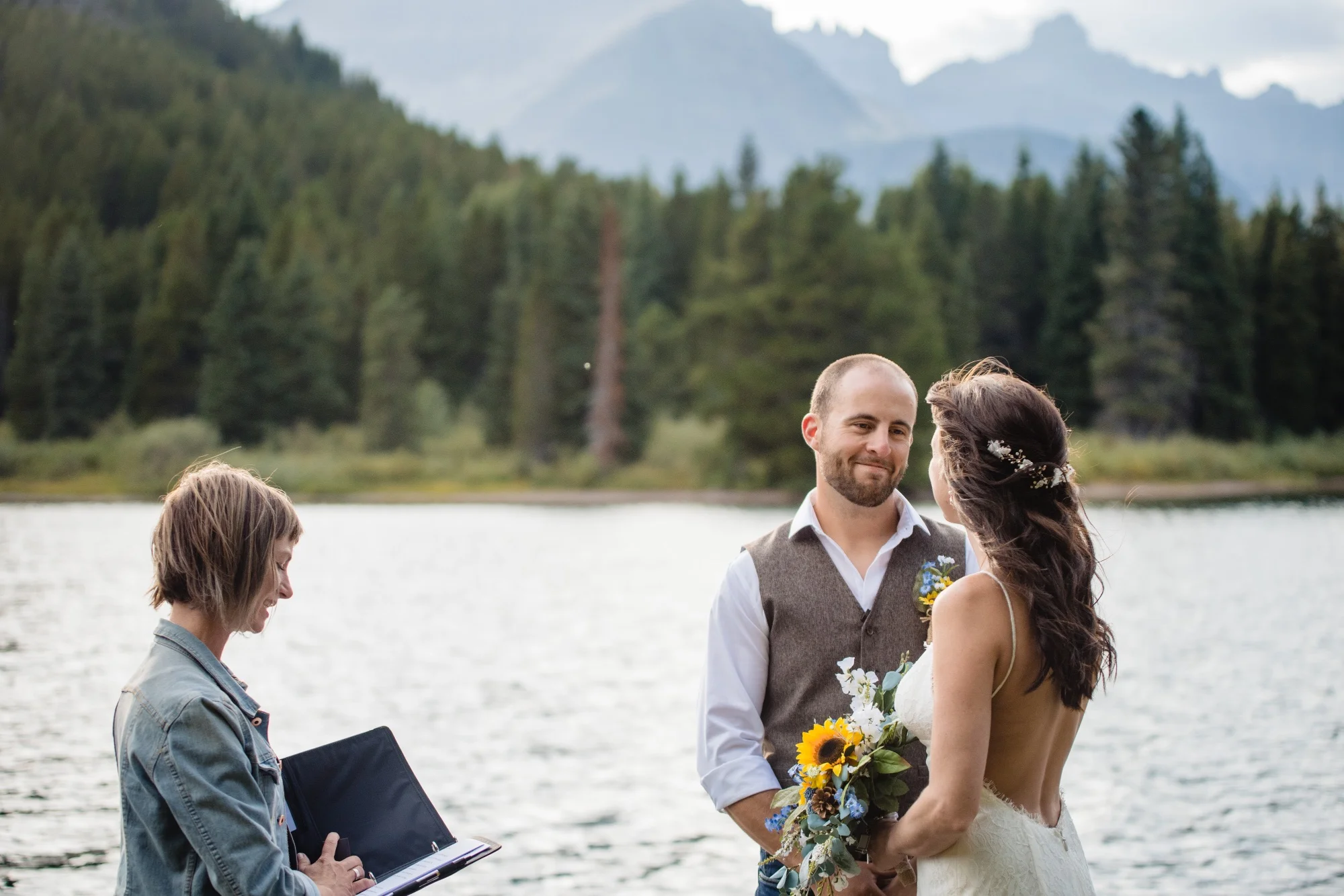lindseyjanephoto_elope0021.jpg