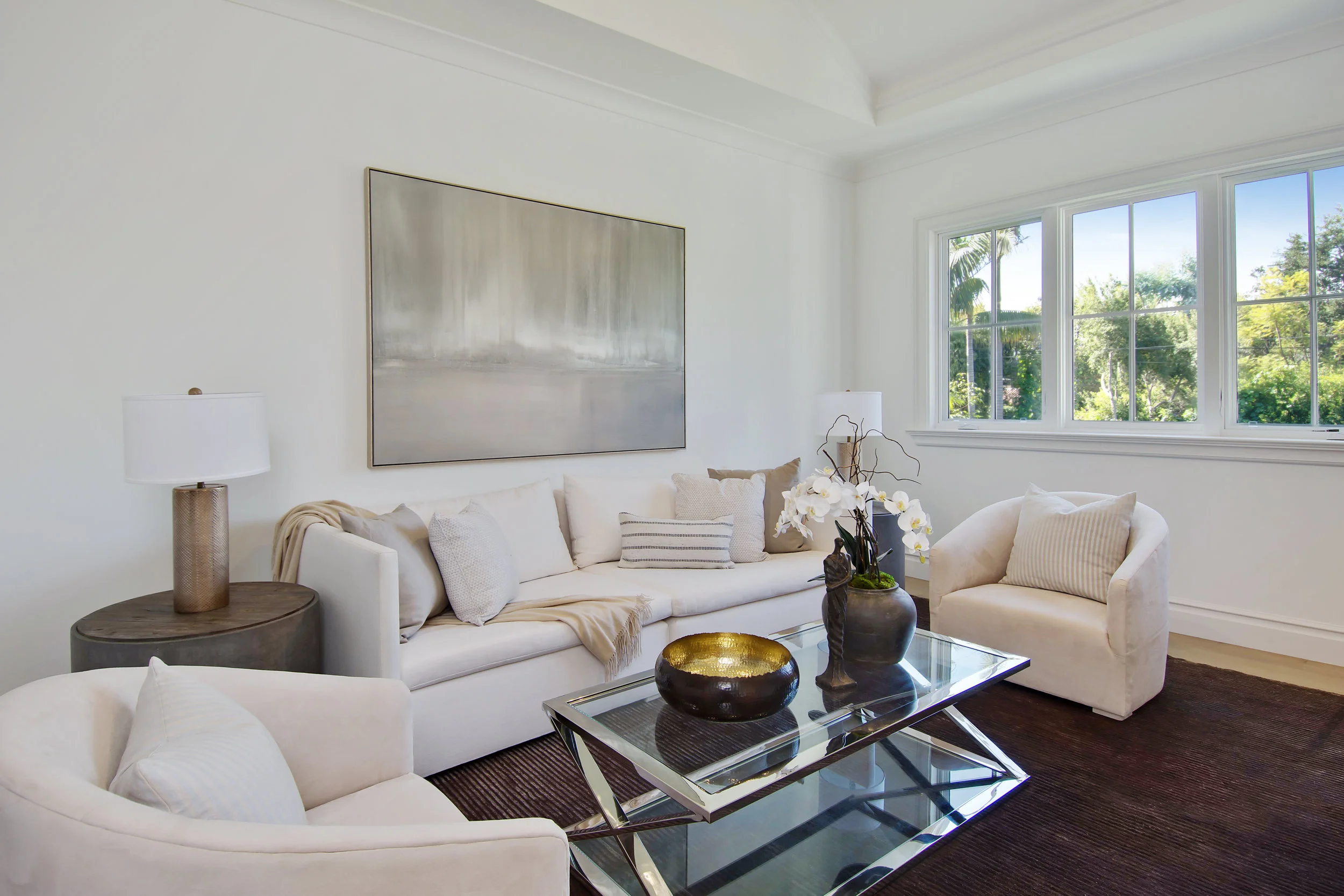 221 S Cliffwood Ave — GARY GLASS ESTATES