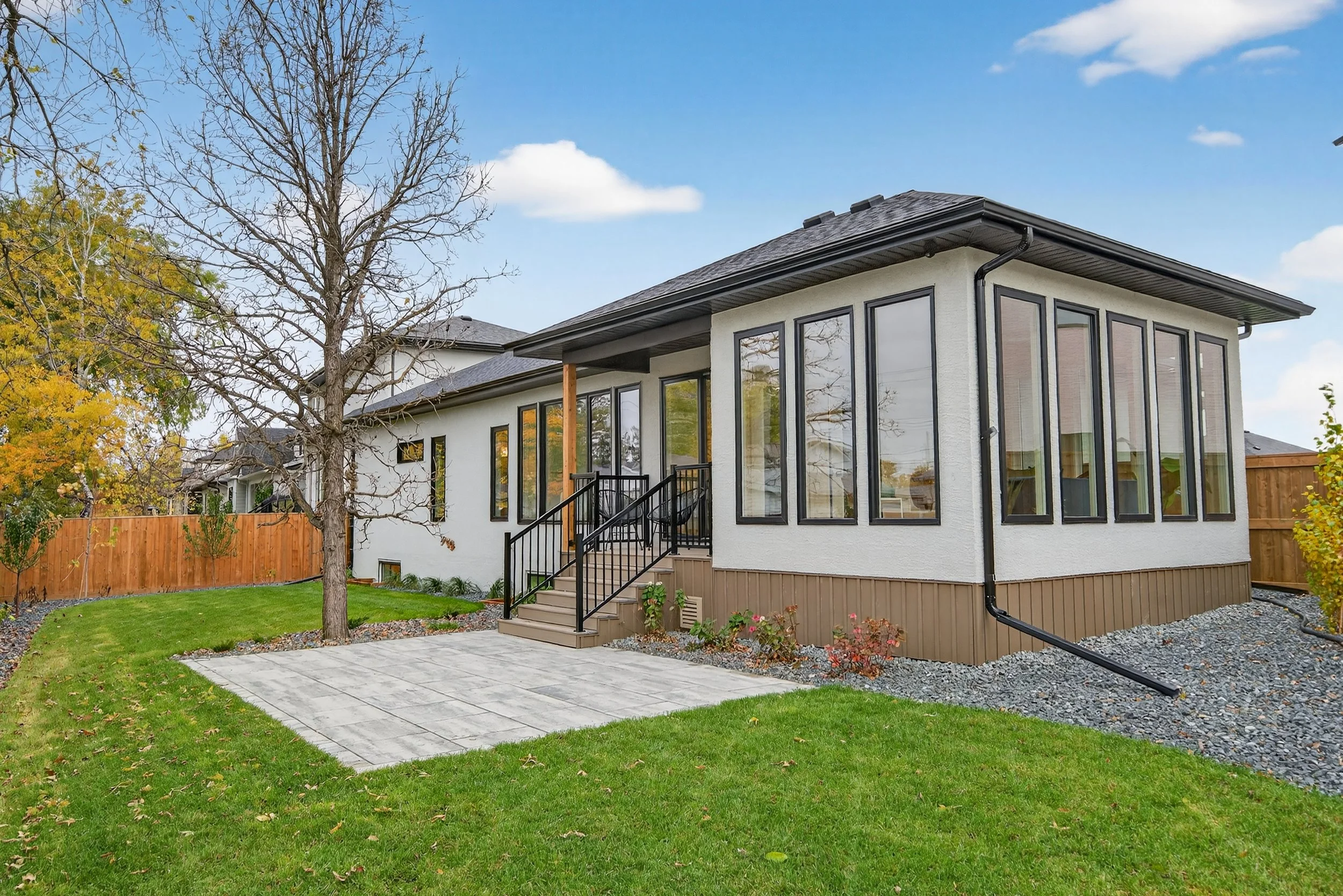 298 Glenbush Street (62 of 70).jpg