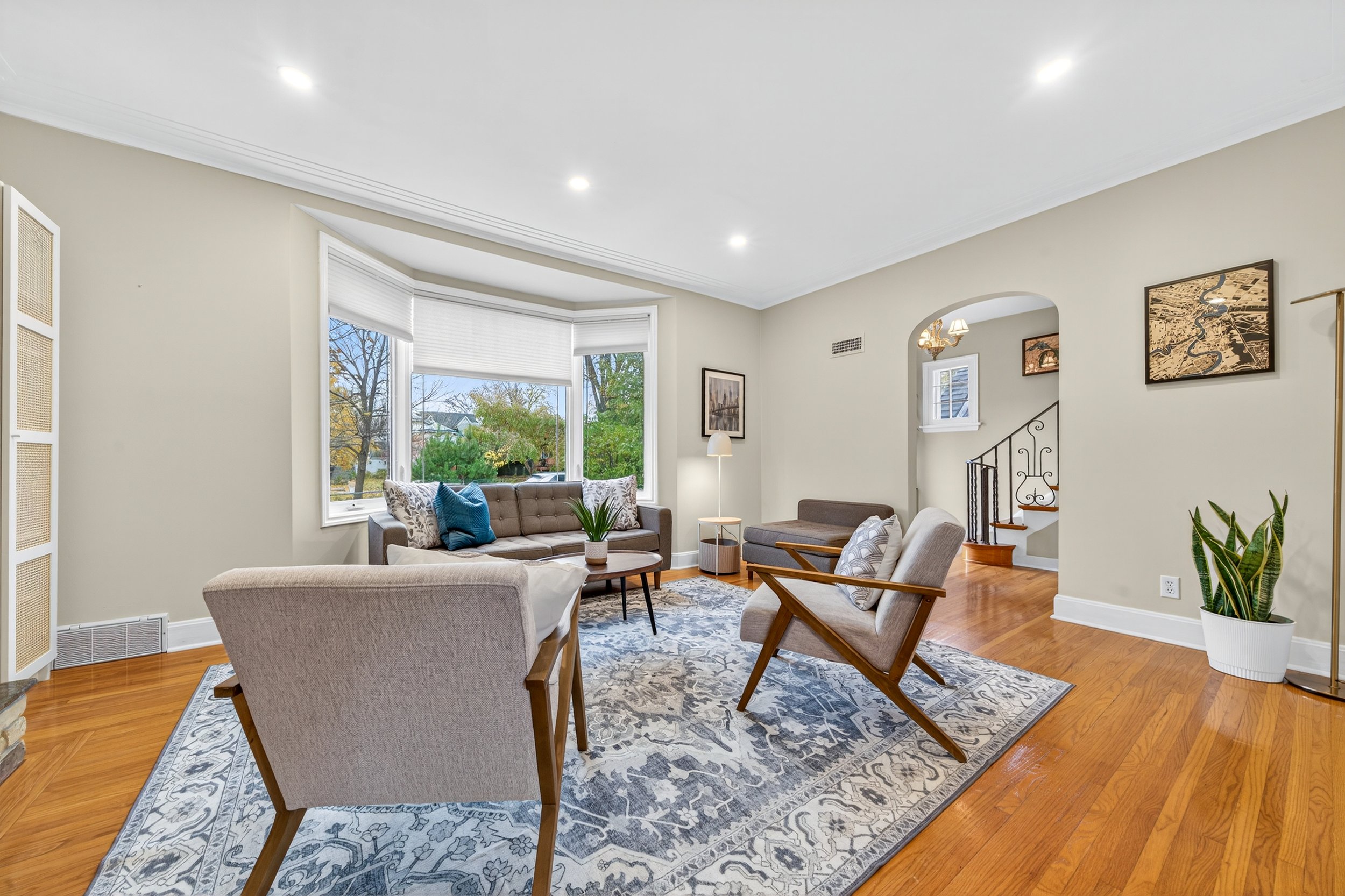 215 Borebank