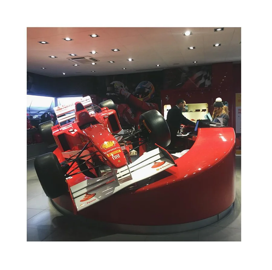 ferrari_2.jpg