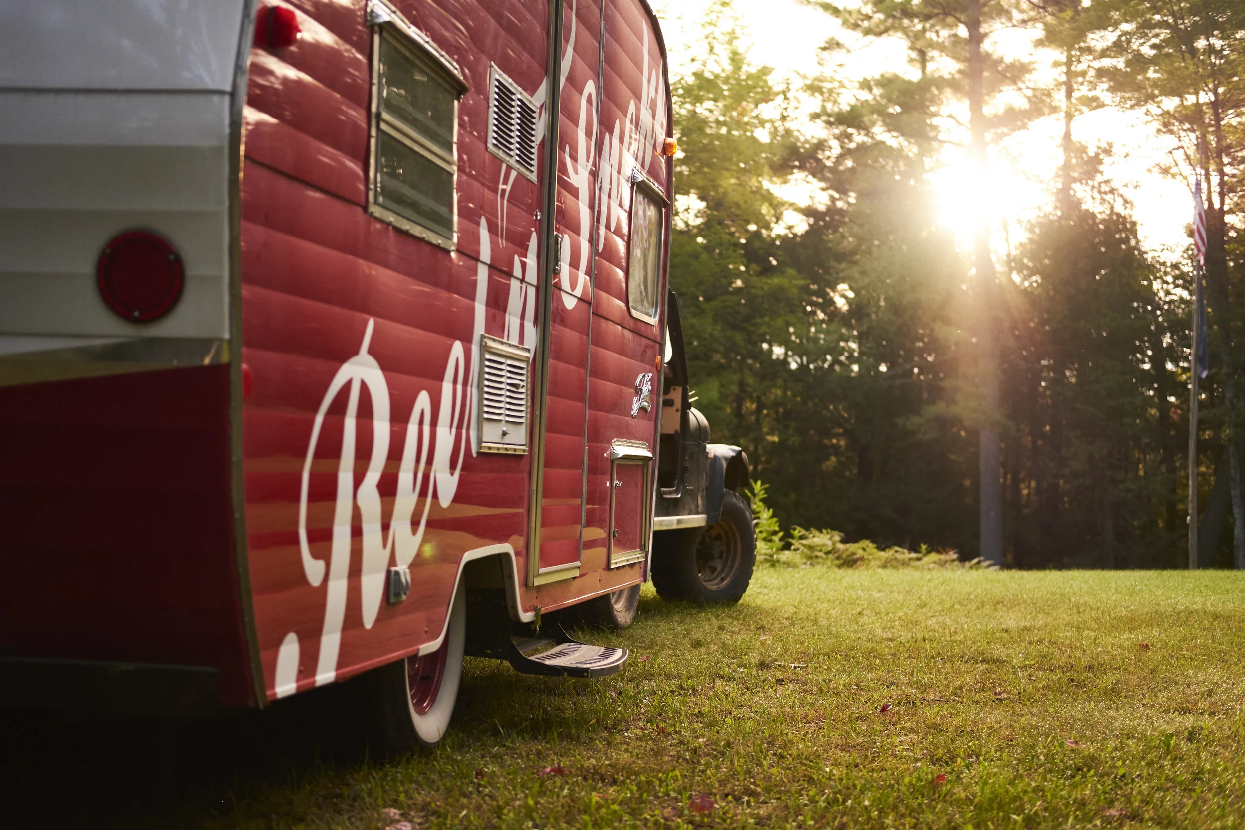 rns_trailer_3021.jpg