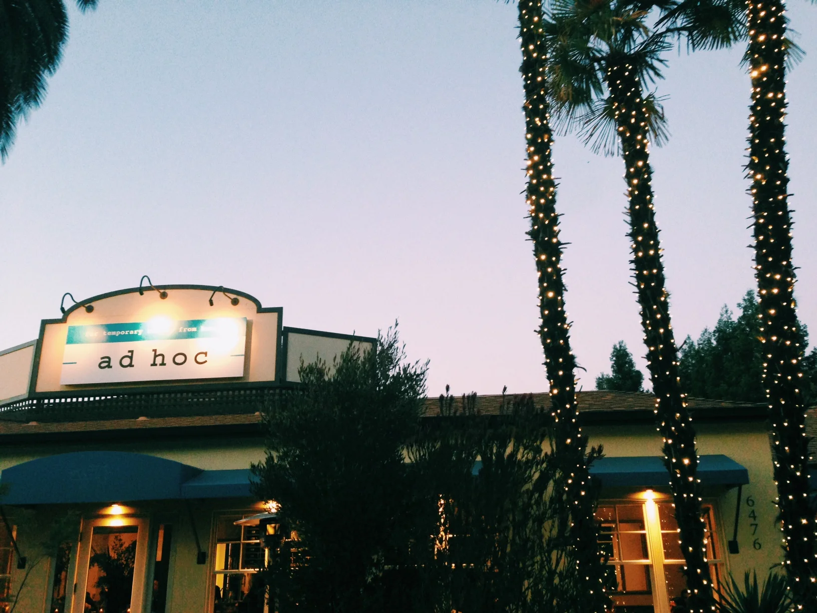 We didn't end up getting to see any winery's because we took a longer scenic route to get there but we did get to eat at Napa's finest: ad hoc. This family style restaurant which started off as a temporary pop up which literally means, "for this pur…