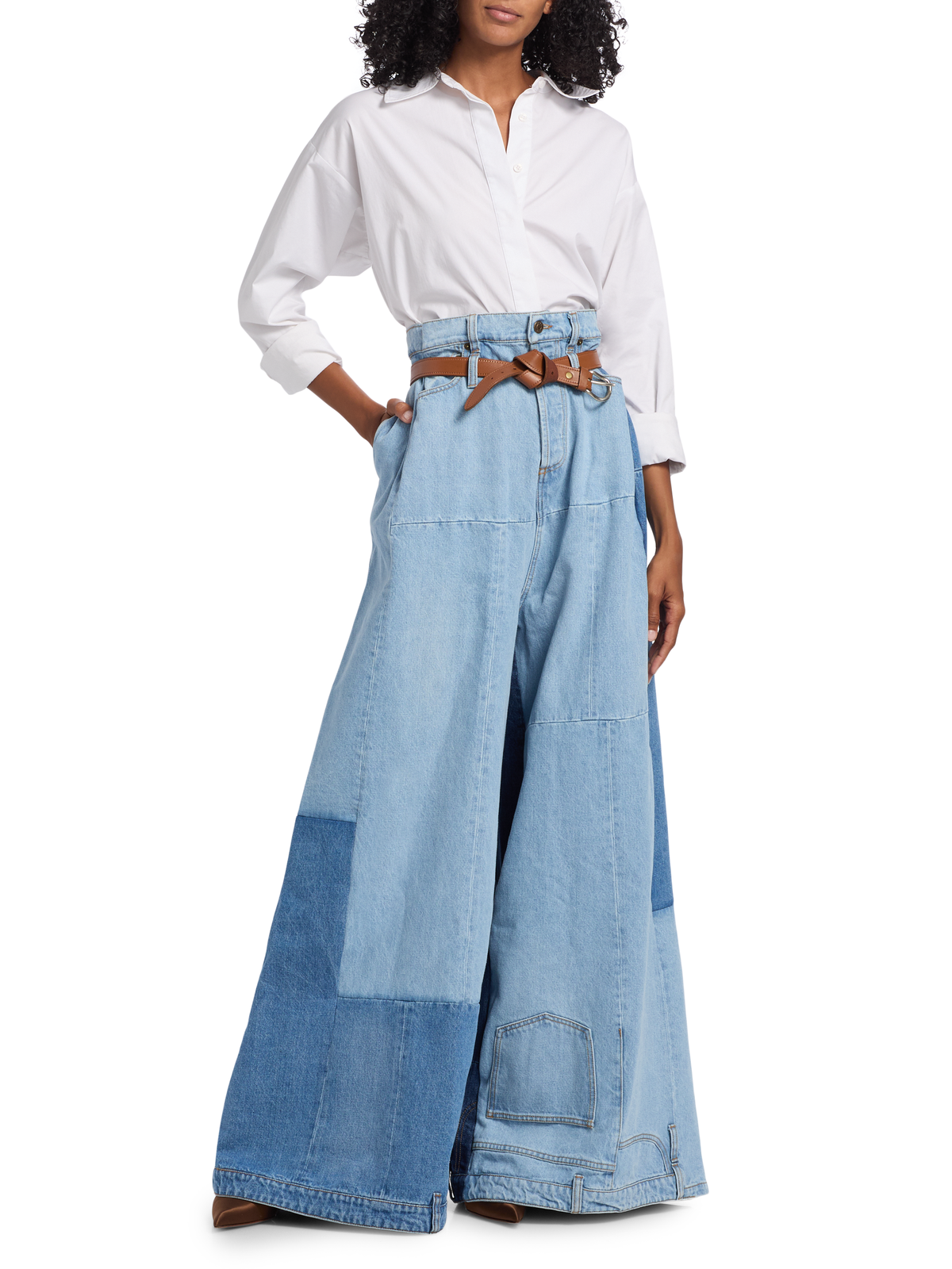 Saks.com - A.W.A.K.E. Mode 