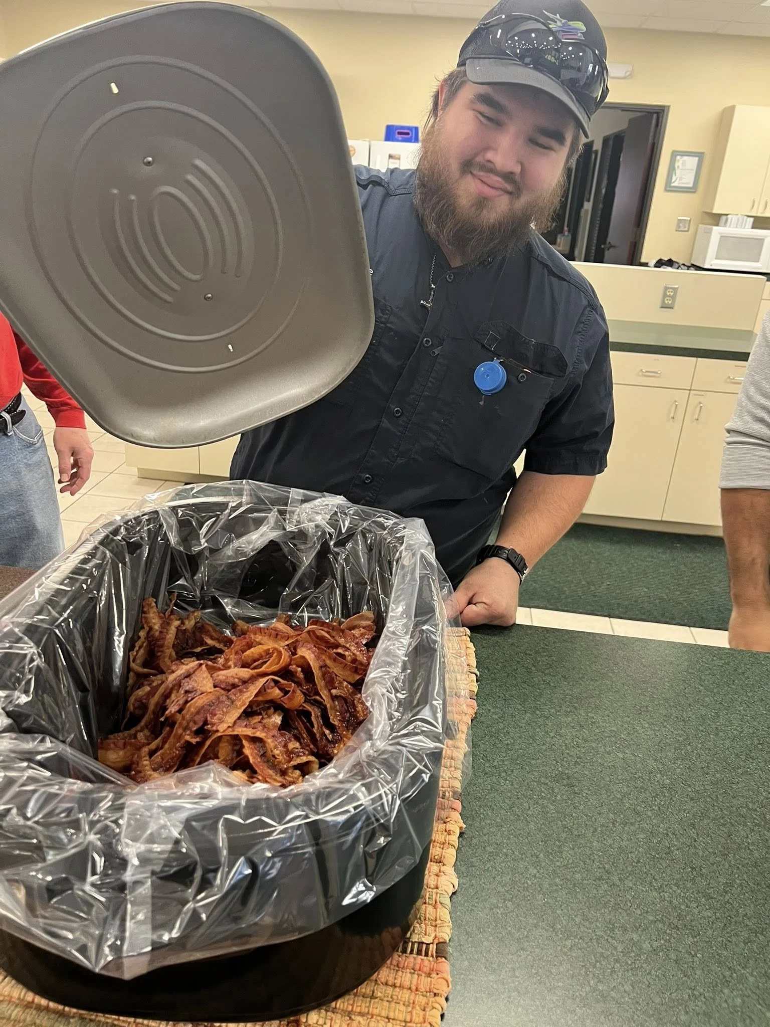 626125548_25756283977356444_7964097521625308380_n (1).jpg