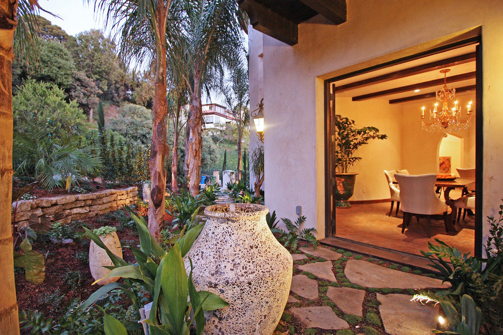 Pacific Palisades Spanish Residence Dining Patio Courtyard